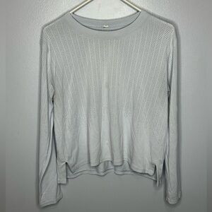 Lululemon light blue silver  Long Sleeve Top Woman’s Size medium